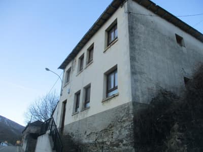 Casa en Carretera General, 20 (Murias de Paredes)
