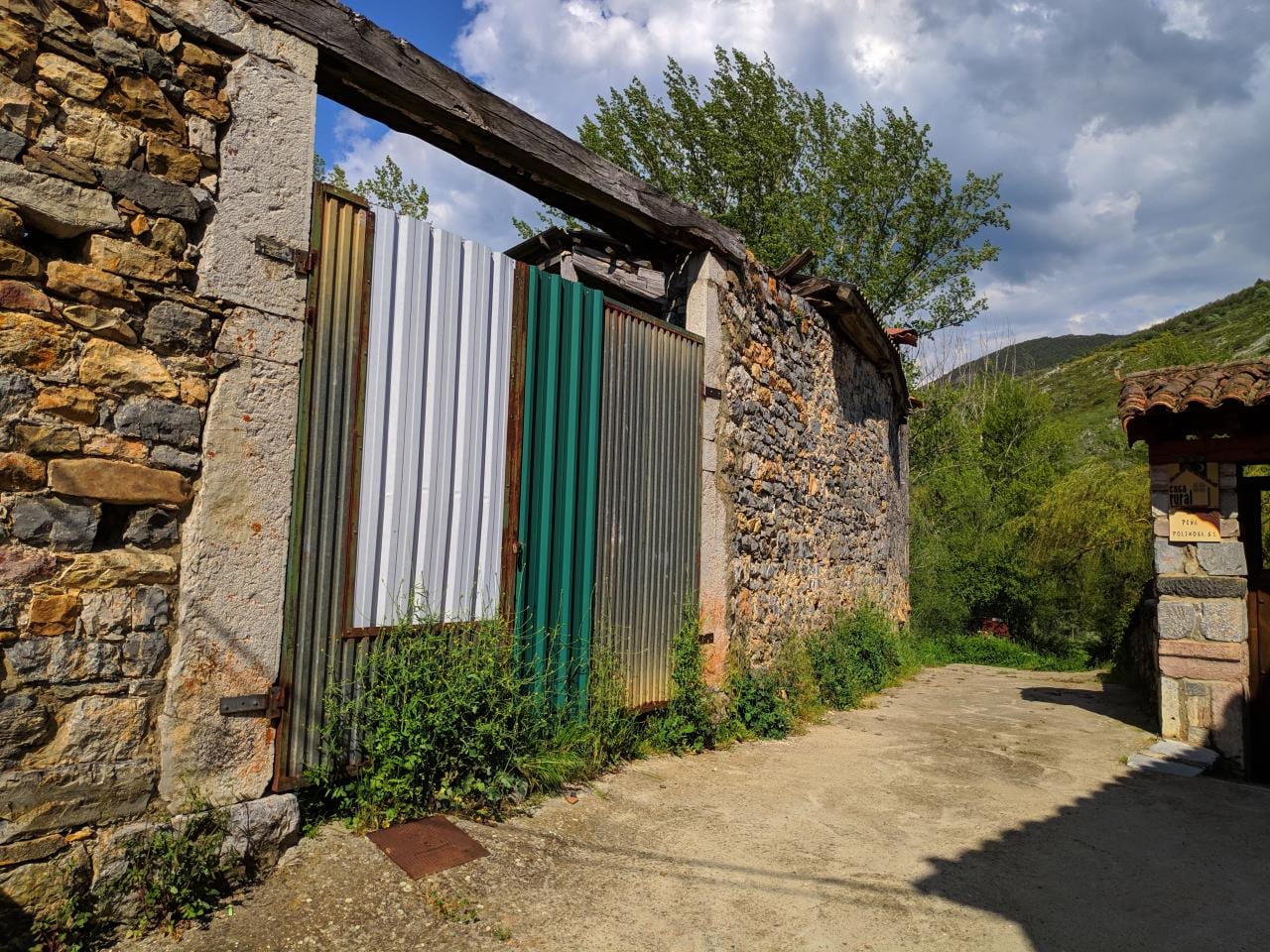 Casa en Calle Bajodevilla, 18 (Puebla de Lillo) - Foto 3