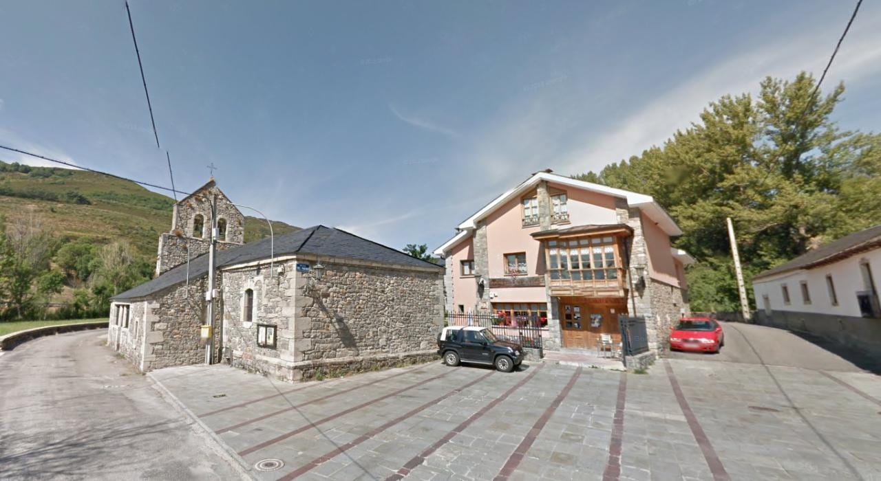 Casa en Plaza, 3 (Cabrillanes) - Foto 1