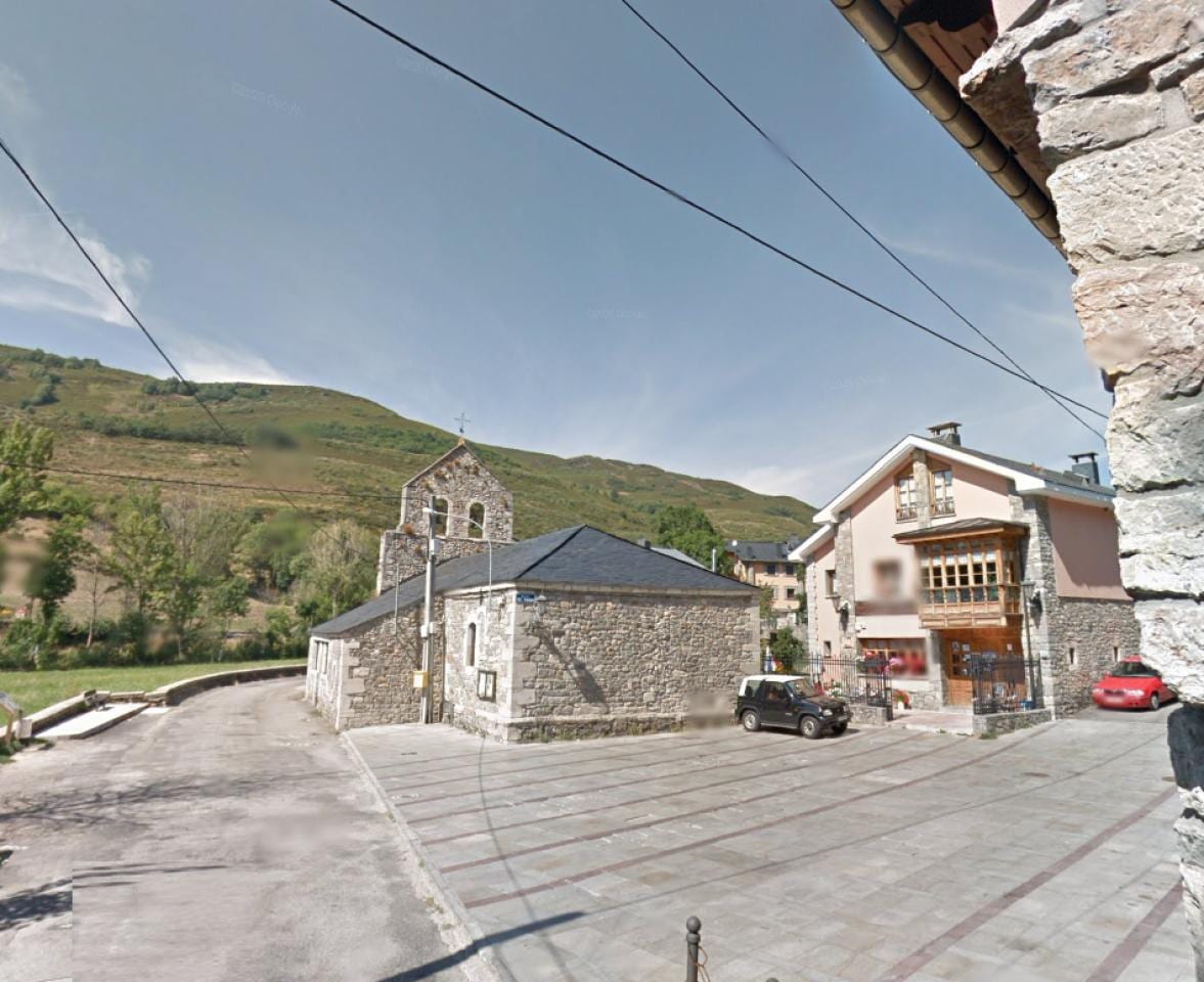 Casa en Plaza, 3 (Cabrillanes) - Foto 2