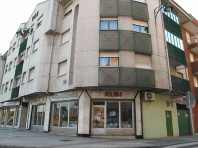 Plaza de Garaje en la Plaza de Malpas o (Crucero-Pinilla)