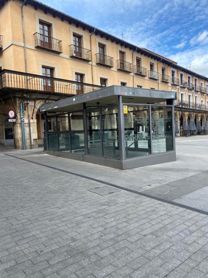 Garaje en Plaza Mayor (Casco historico) - Foto 4