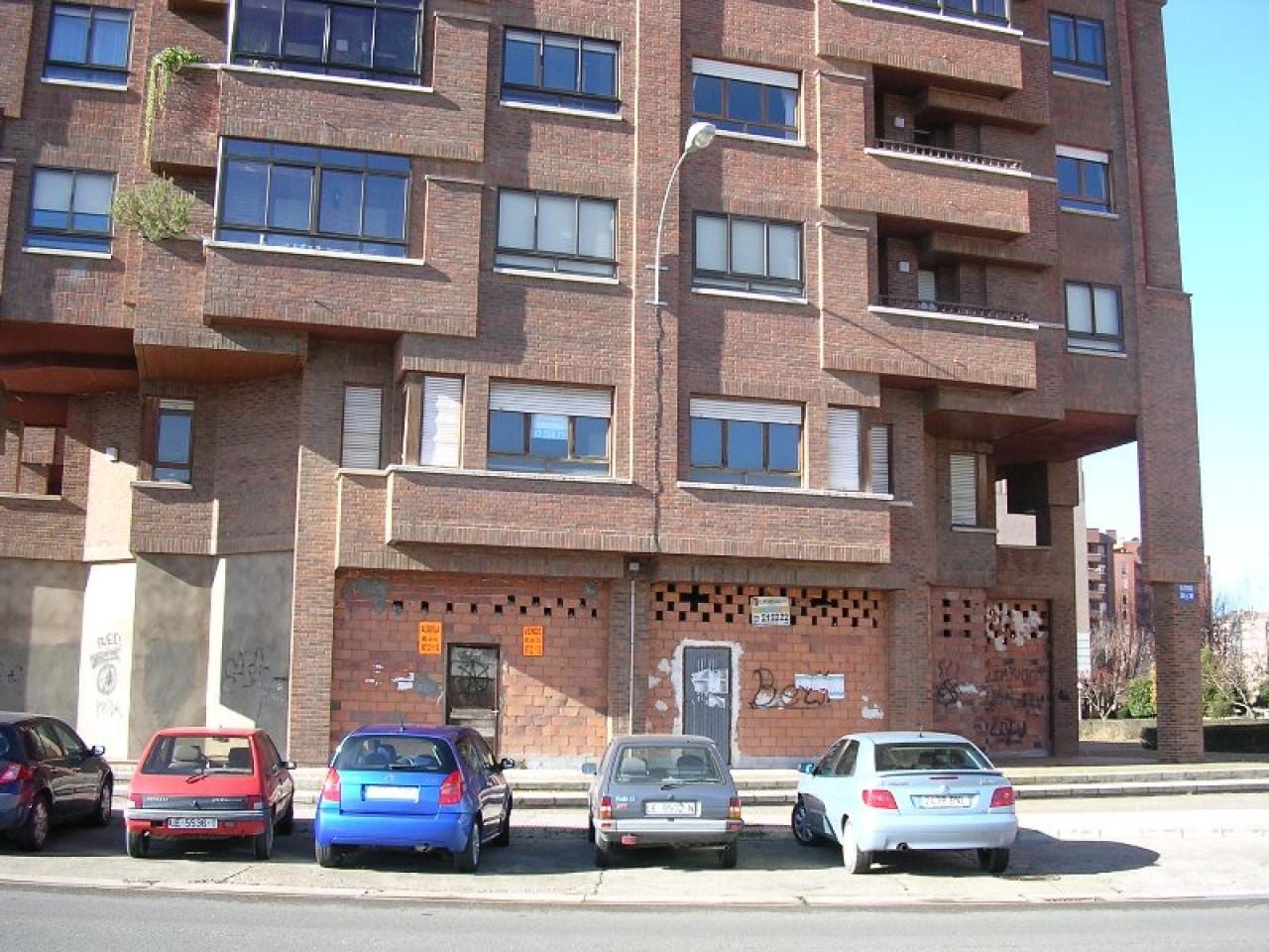Local en Calle Moises De Leon 38 24006 Leon (El Ejido - San Pedro) - Foto 0