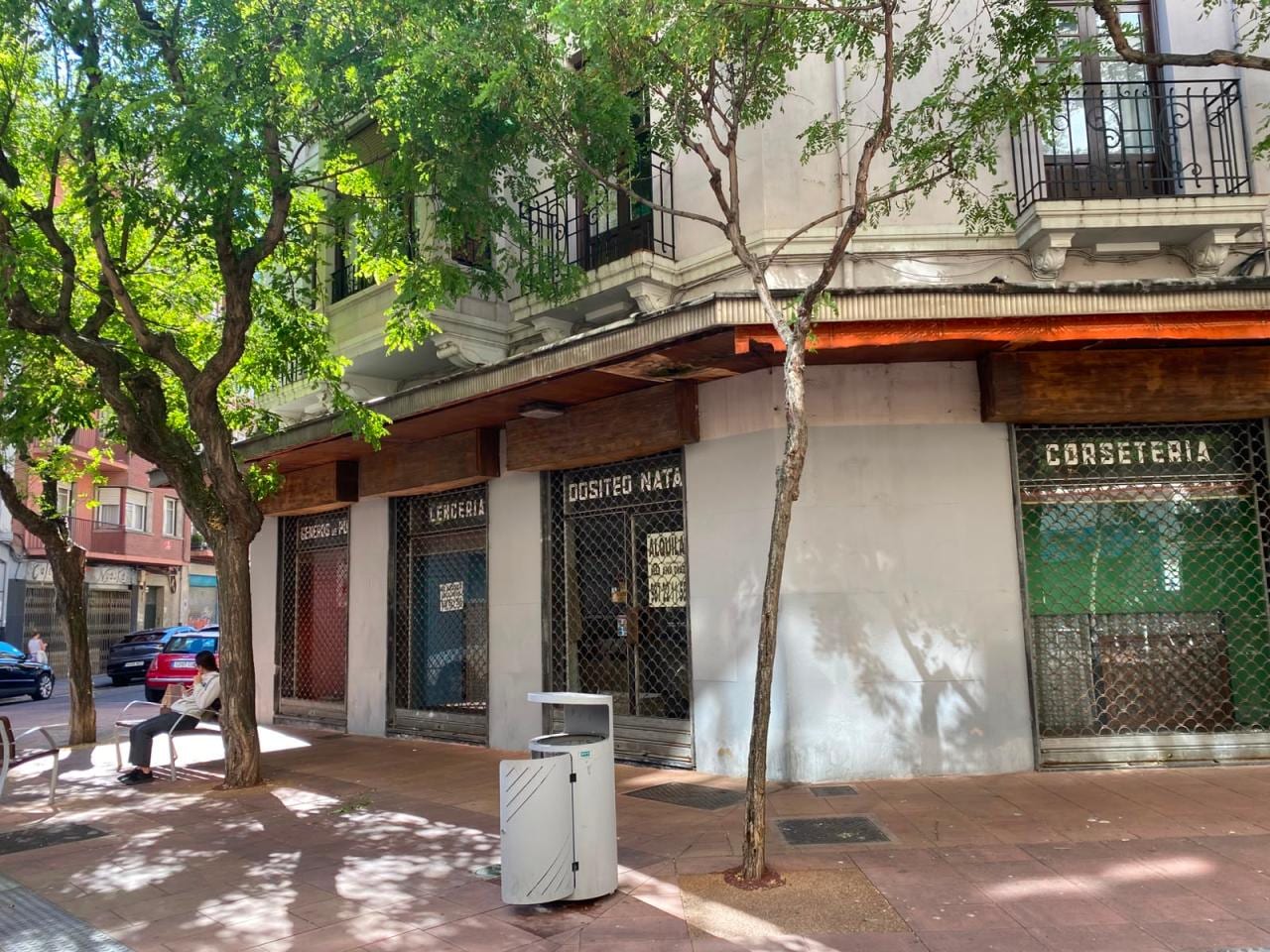 Local en Calle Ramiro Valbuena 6 24002 Leon (Centro) - Foto 1