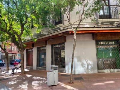Local en Calle Ramiro Valbuena 6 24002 Leon (Centro)