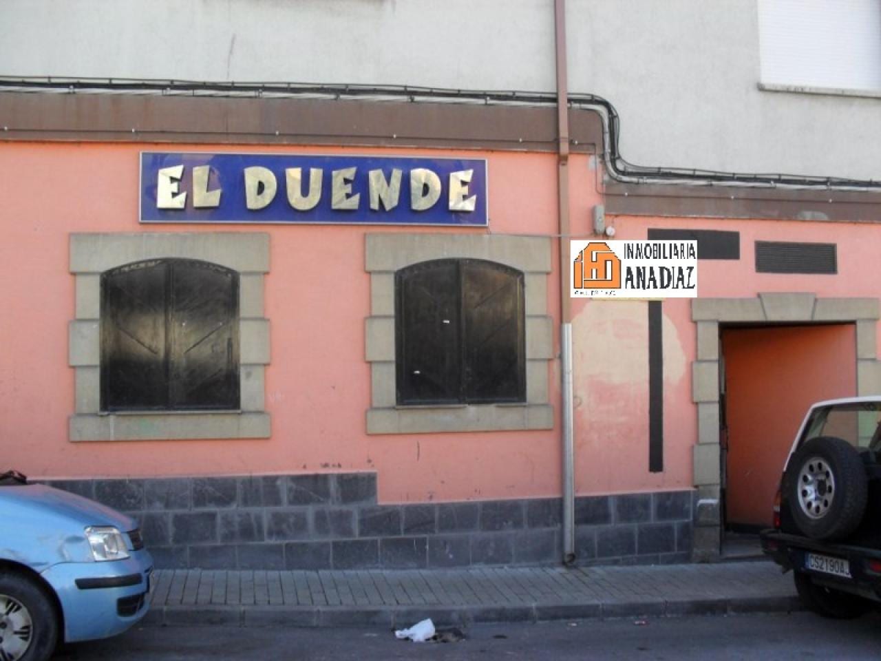 Local en Calle Cuetonidio 1 24100 Villablino (Villablino) - Foto 0