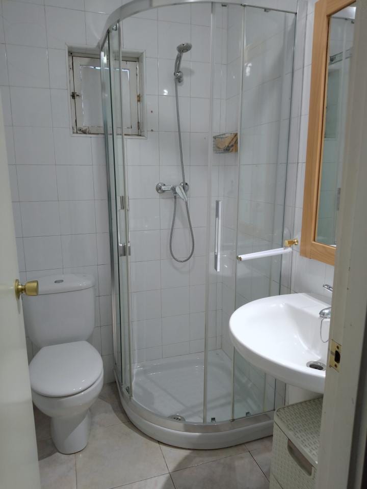 Local en Calle Sancho Ordoñez 3 24007 Leon (San Mames) - Foto 4