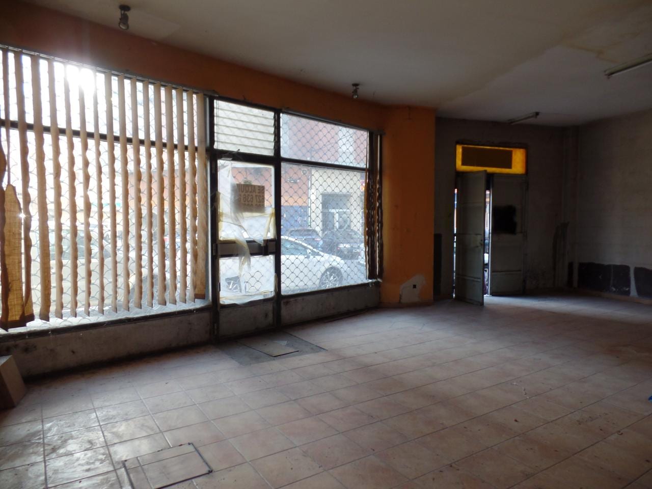 Local en Calle Alcalde Miguel Castaño 60 24005 Leon (Santa Ana) - Foto 2