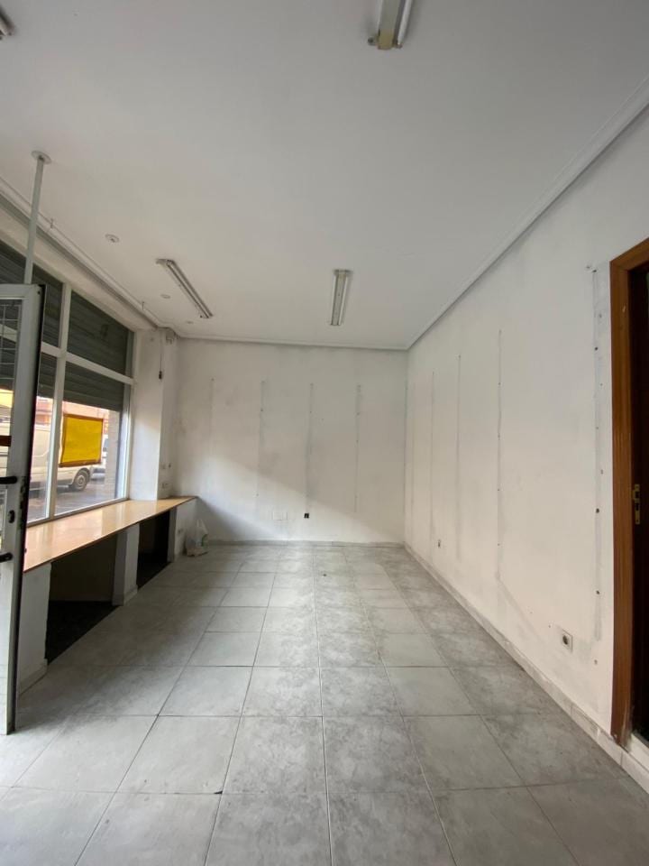 Local en Calle Parroco Pablo Diez 194 24010 Trobajo Del Camino (Trobajo del Camino) - Foto 2