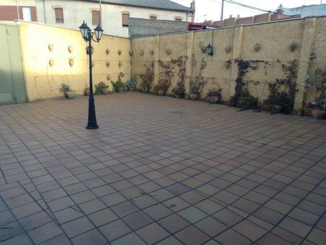 Local en Calle Alto De Leon 1 24200 Valencia De Don Juan (Valencia de Don Juan) - Foto 5