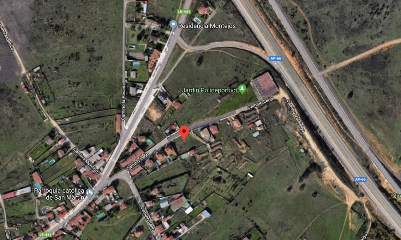 Solar en Camino De Leon, 12 (Valverde de la Virgen) - Foto 1