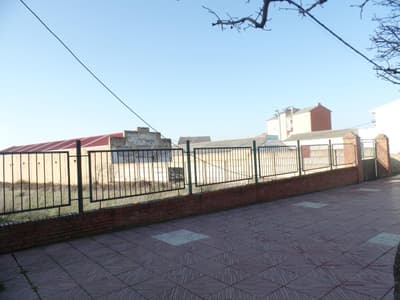Solar en Avenida Madrid, 94 (Puente Castro)