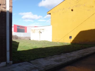 Solar en Calle Cervantes, 12 (Santovenia de la Valdoncina)