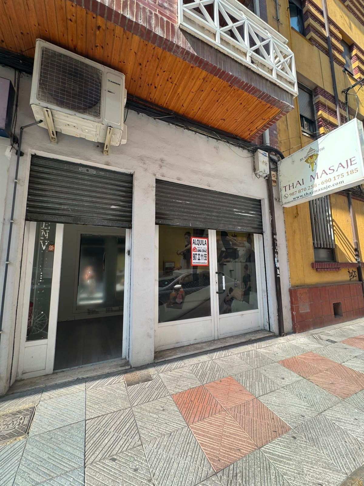 Local comercial en Ramón Álvarez de la Braña, en el centro de León - Foto 1