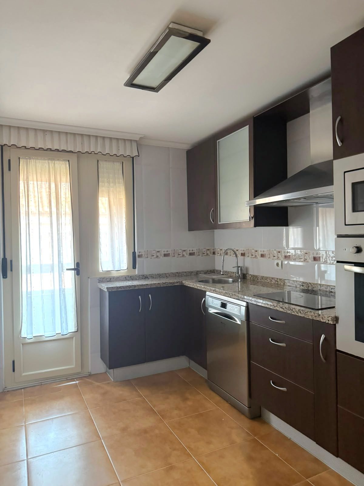 Dúplex en calle Zarcillos, Trobajo del Camino - Foto 3
