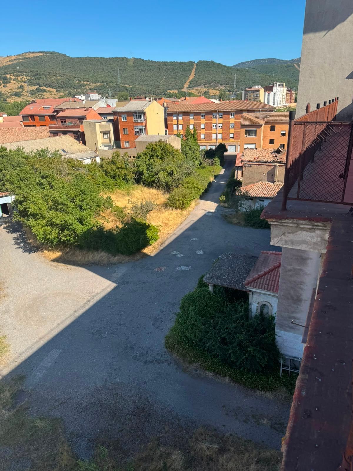 Edificio en Calle Gordón Ordas (La Robla) - Foto 17