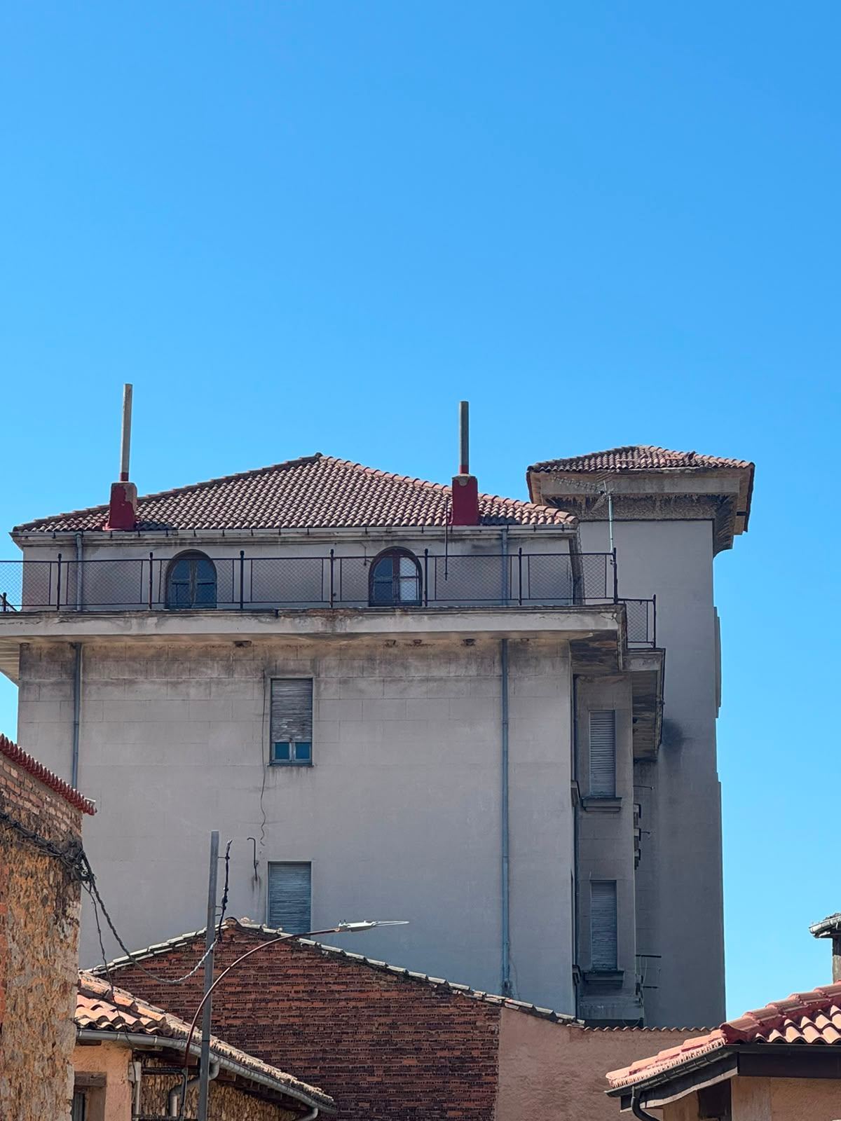 Edificio en Calle Gordón Ordas (La Robla) - Foto 3