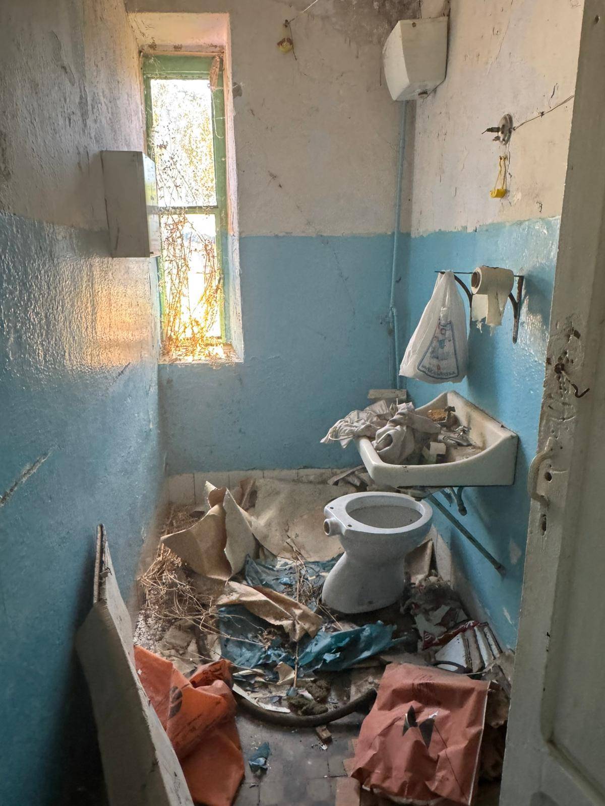 Inmueble en Villamanin para reformar. - Foto 10