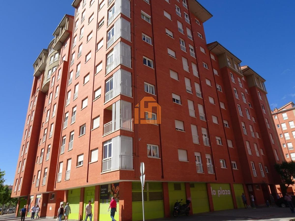 Piso en alquiler sin amueblar en Eras de Renueva - Foto 13