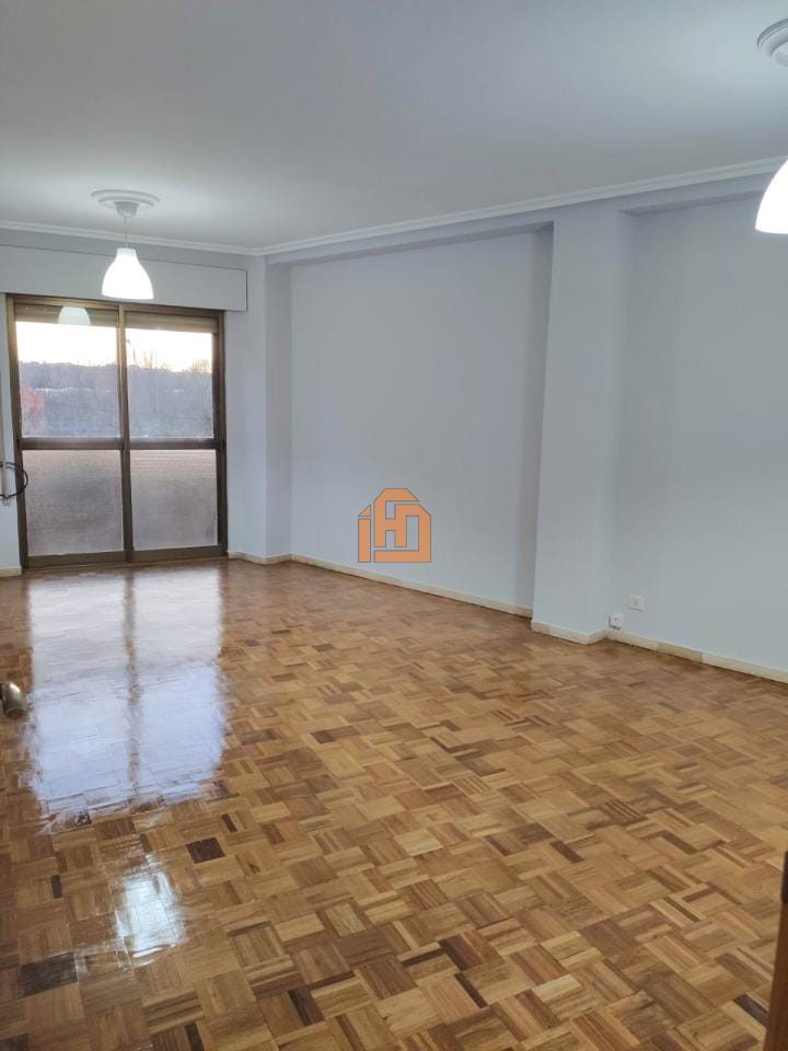 Piso en Calle María Inmaculada (Armunia) - Foto 4