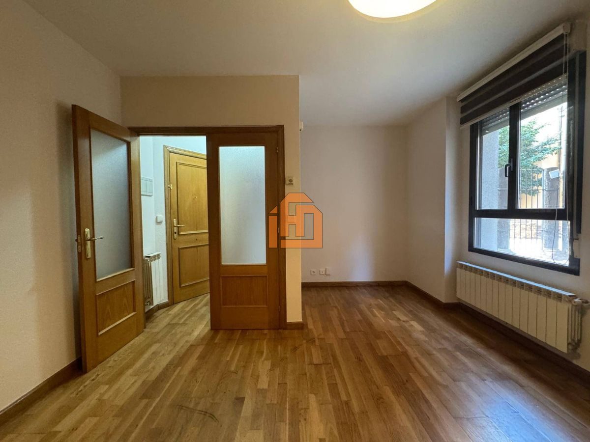 Apartamento sin muebles en el Casco Antiguo