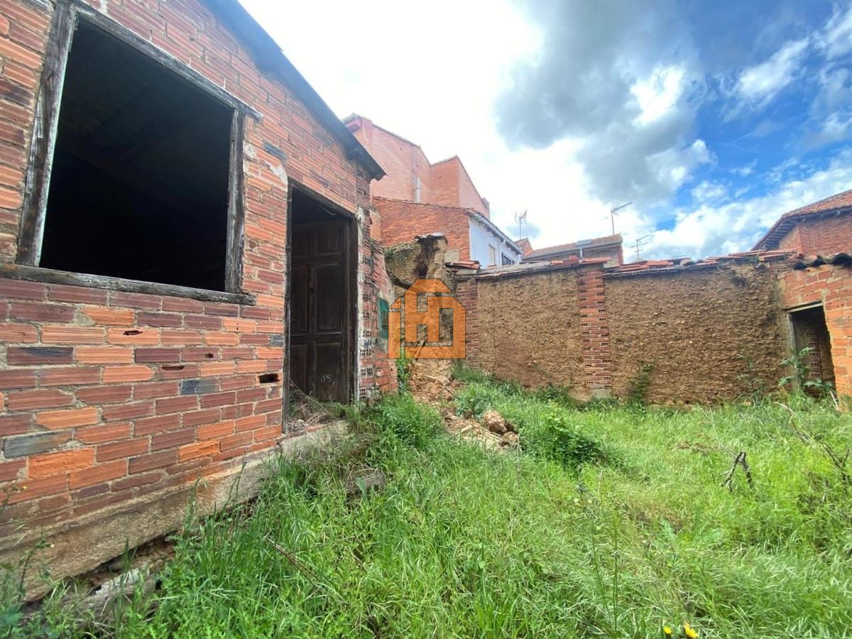 Casa en Calle Parroco Pablo Diez, 224 (Trobajo del Camino) - Foto 4