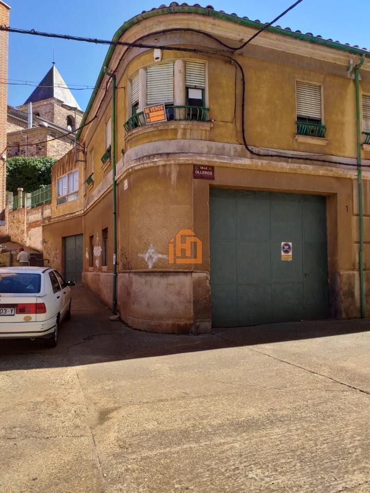 Casa en Calle Olleros, 1 (Bañeza (La))