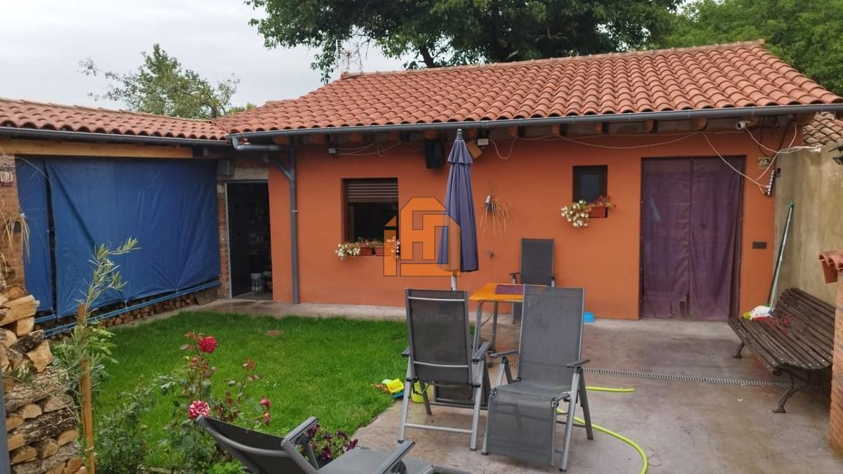 Casa en Calle Valle, 5 (Vegaquemada) - Foto 3