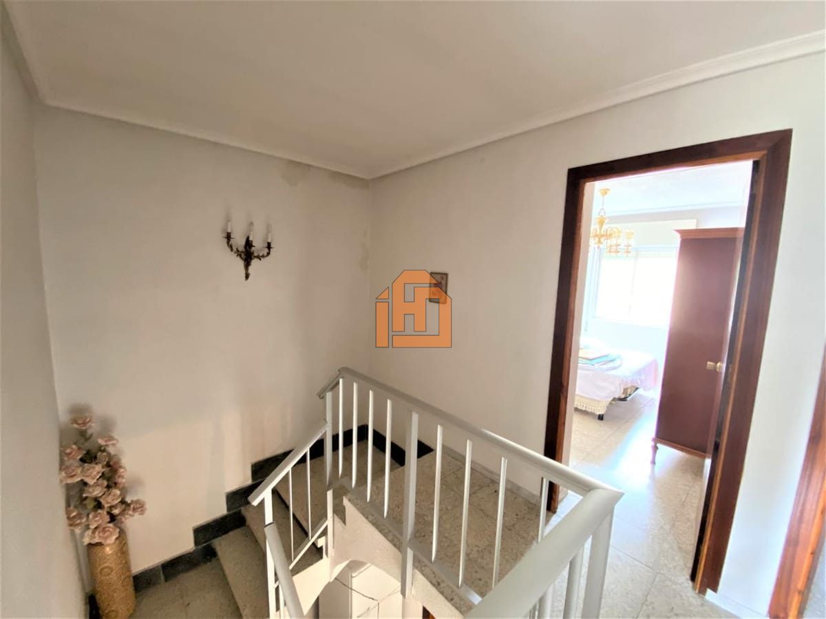 Casa en Santovenia de la Valdoncina - Foto 10