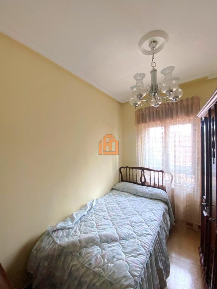 Casa en Plaza Constitución (La Robla) - Foto 12