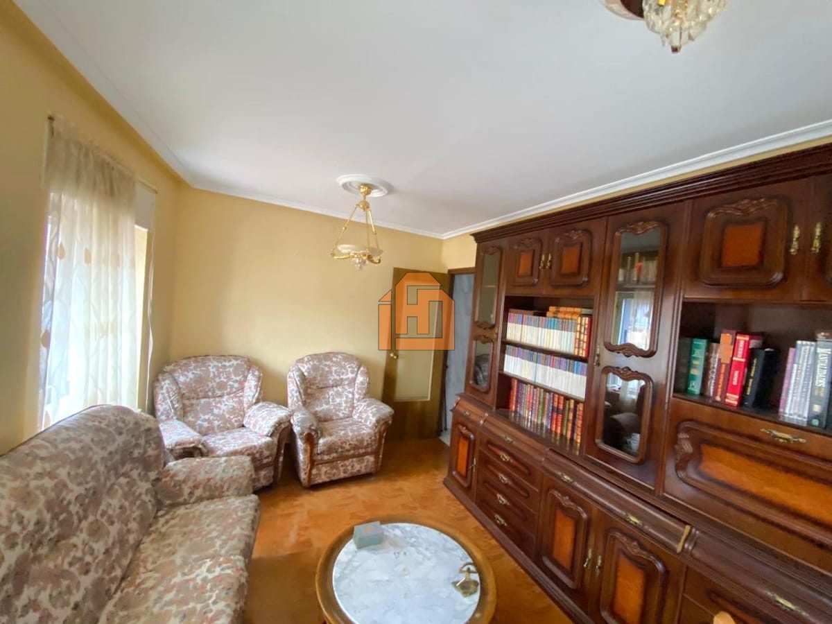 Casa en Plaza Constitución (La Robla) - Foto 5