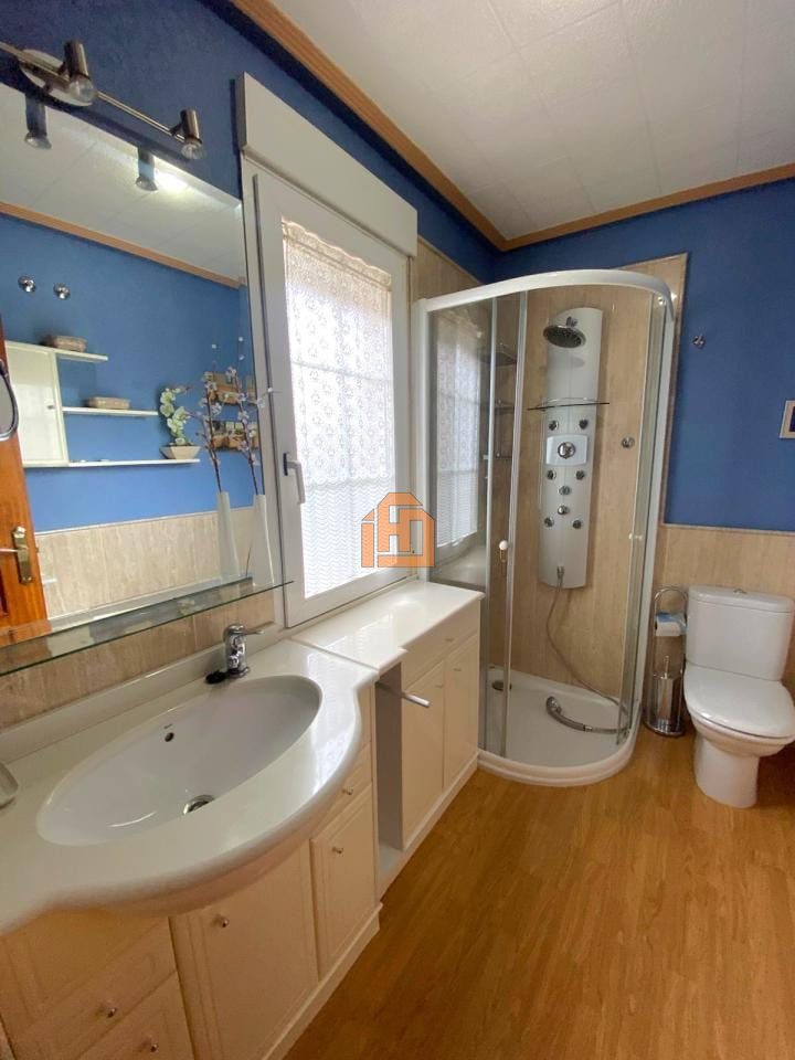 Chalet adosado en la Urbanización Monteléon - Foto 19