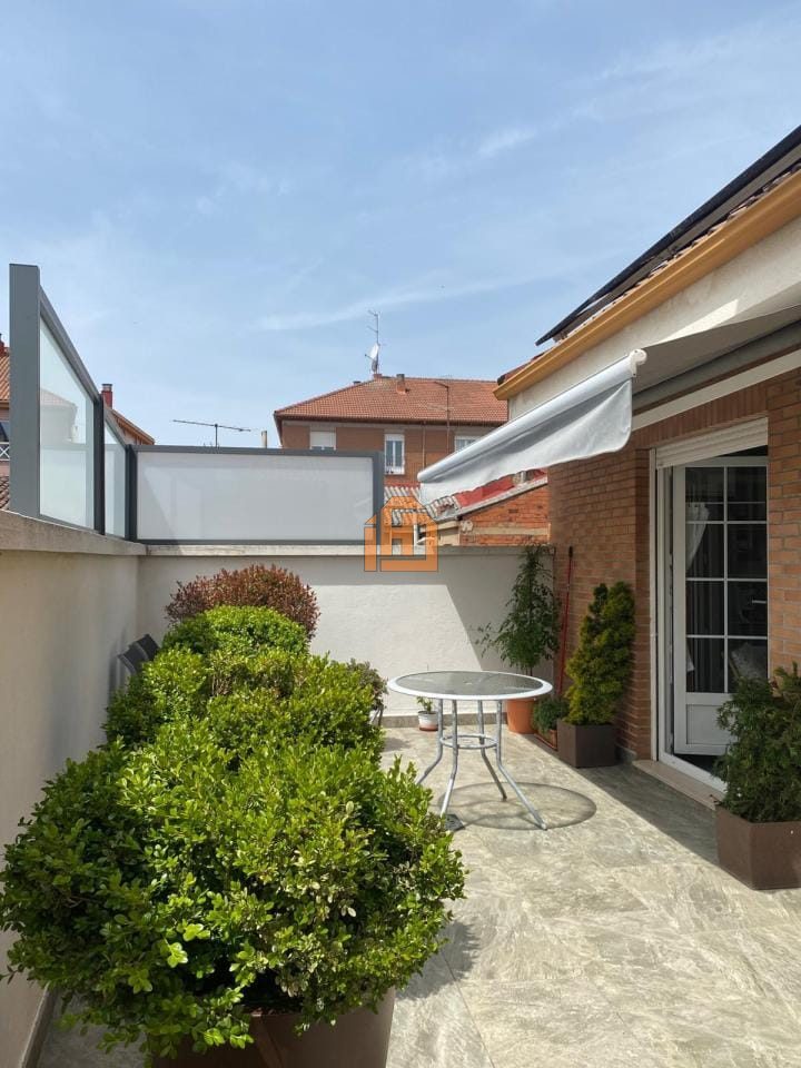 Casa o chalet independiente en venta en Trobajo del Camino - Foto 12