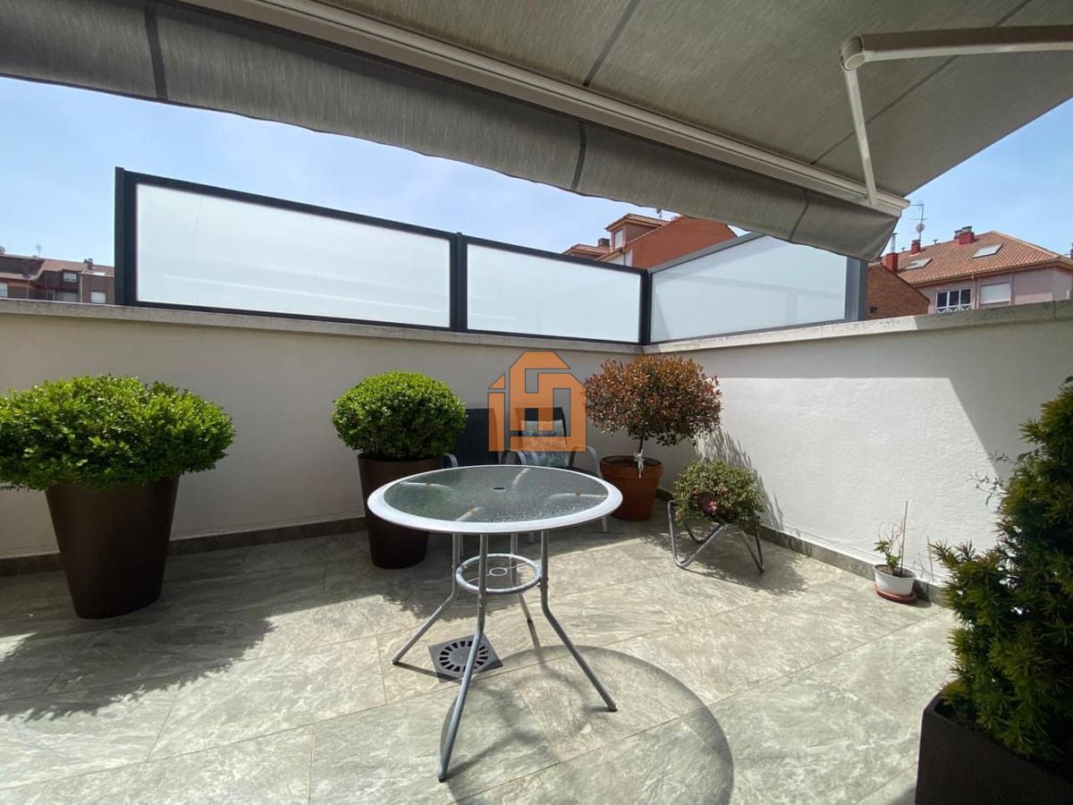 Casa o chalet independiente en venta en Trobajo del Camino - Foto 13