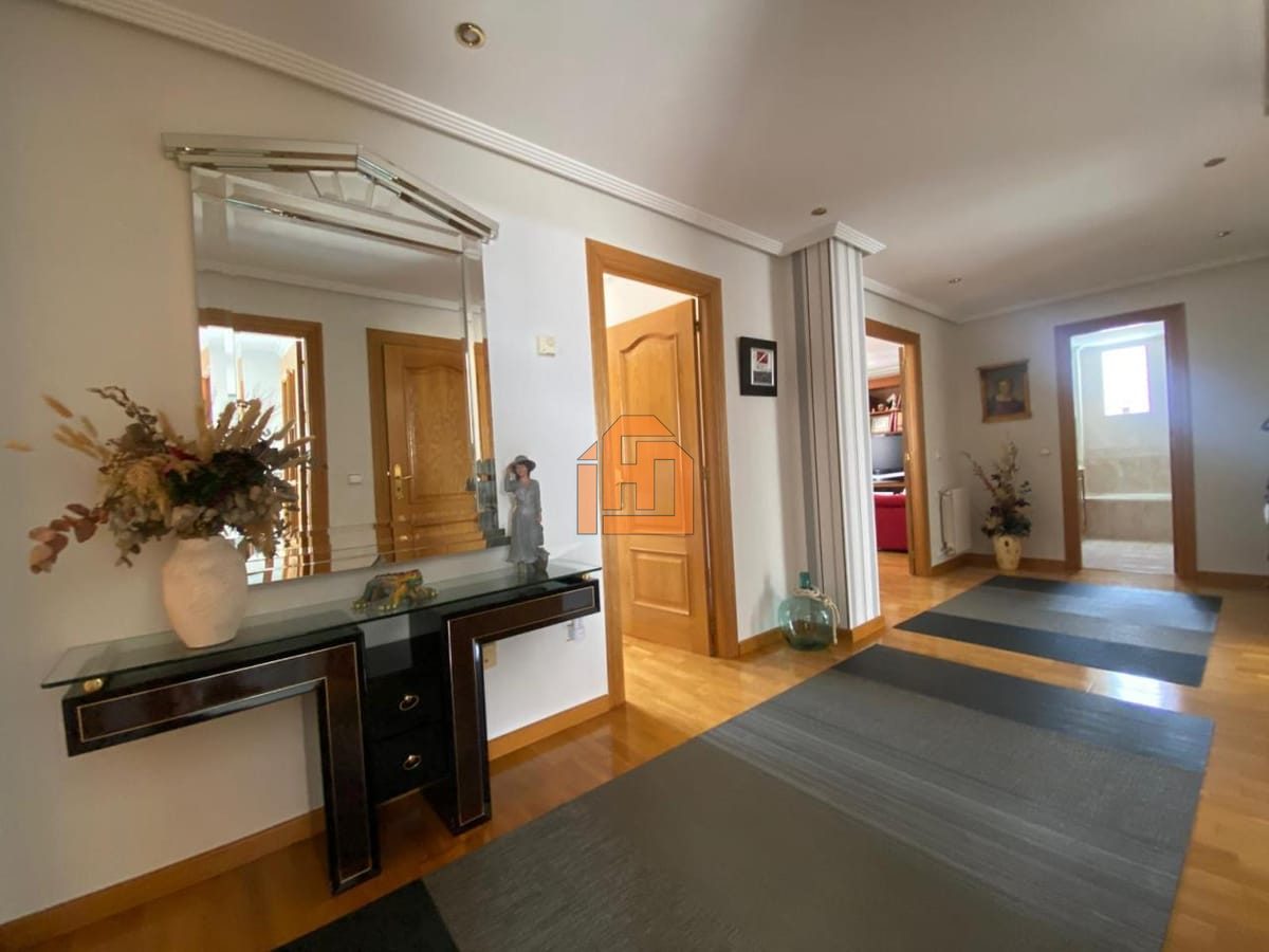 Casa o chalet independiente en venta en Trobajo del Camino - Foto 14