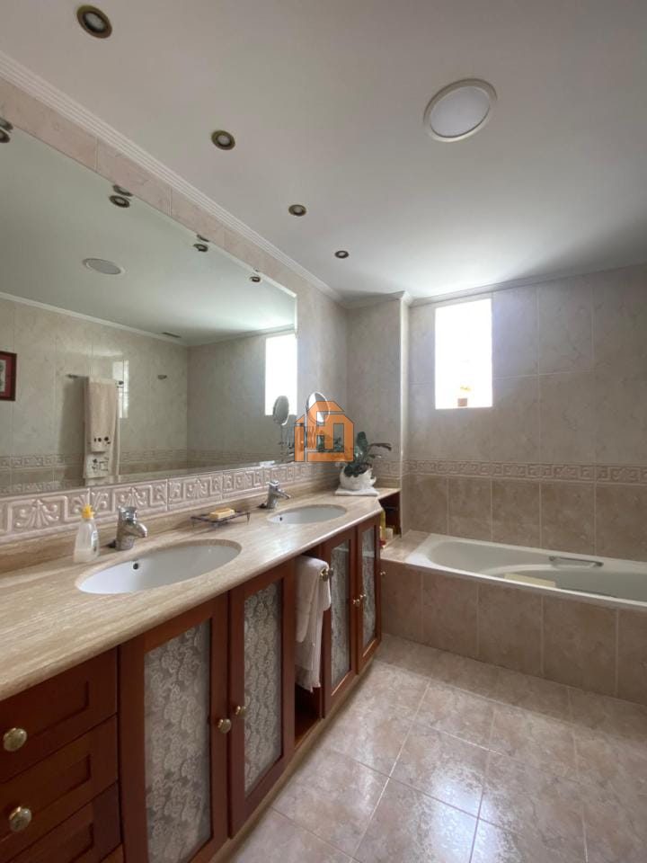 Casa o chalet independiente en venta en Trobajo del Camino - Foto 19