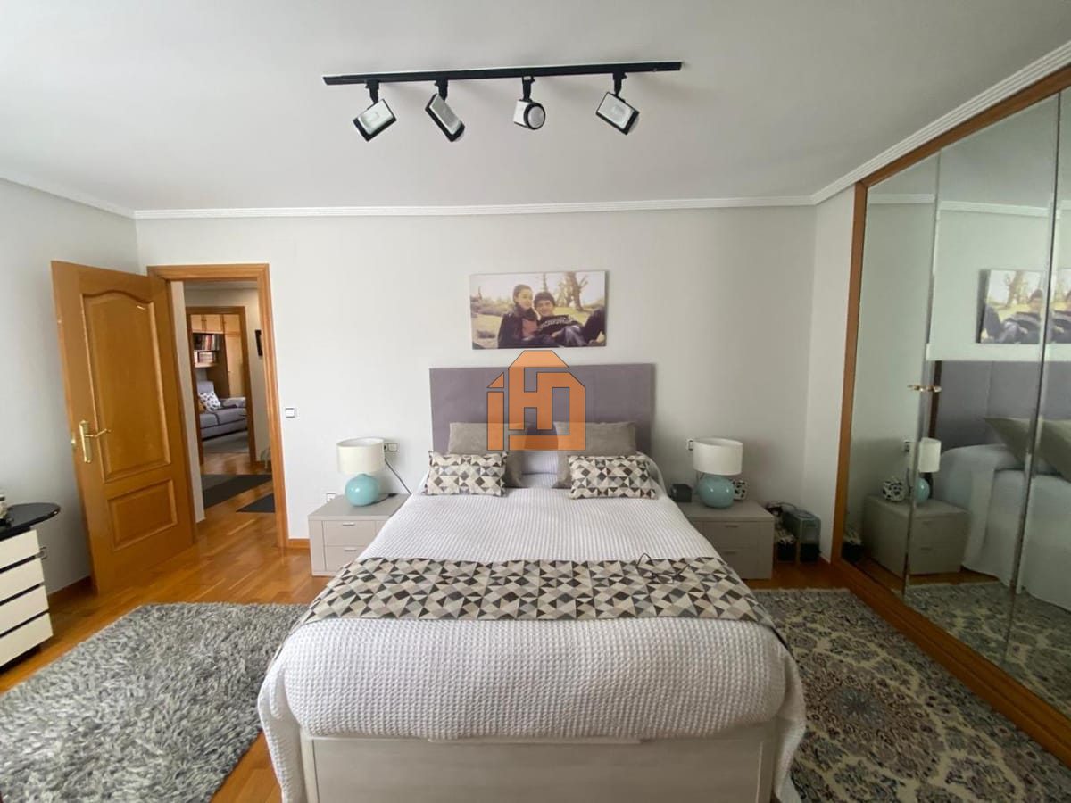 Casa o chalet independiente en venta en Trobajo del Camino - Foto 22