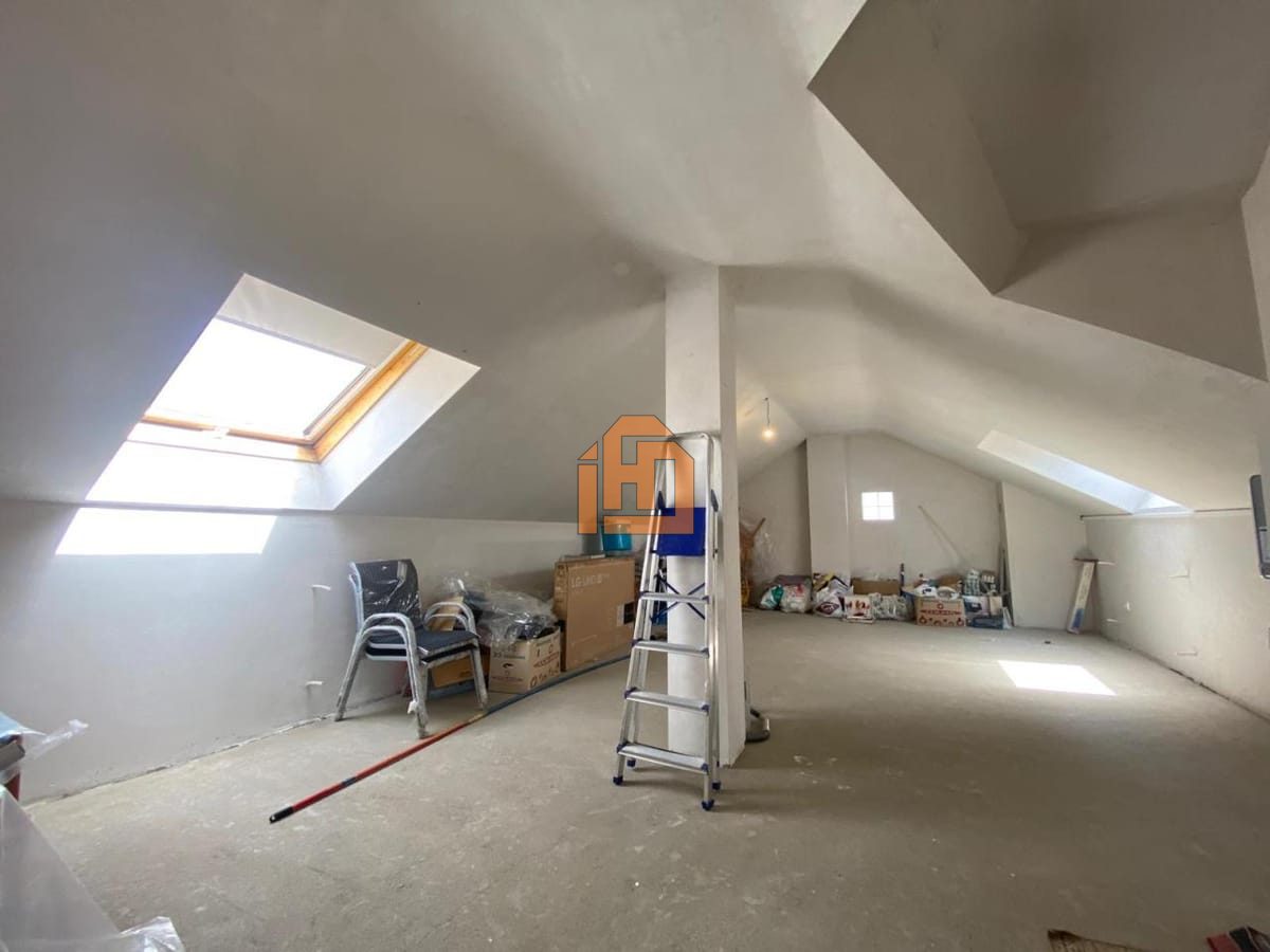 Casa o chalet independiente en venta en Trobajo del Camino - Foto 31