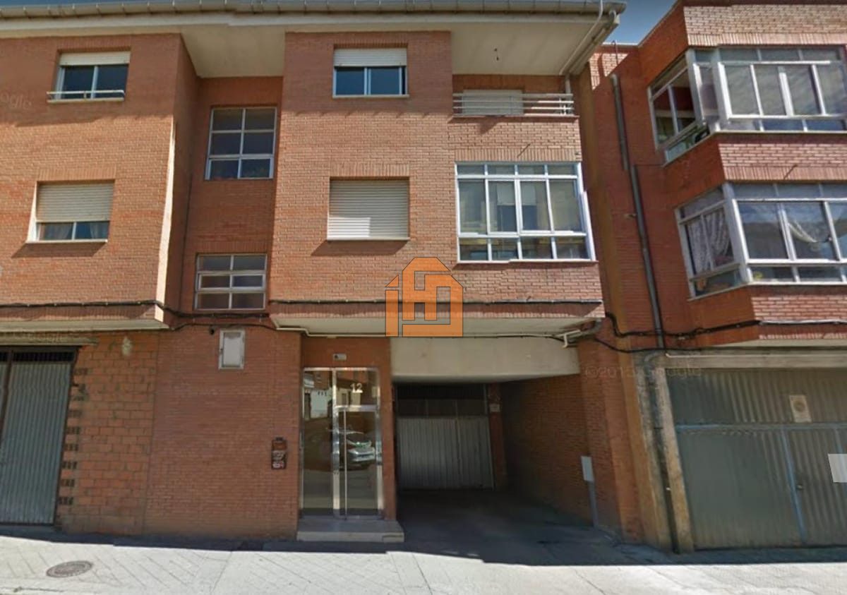 Garaje en Calle Nazareth, 12 (Mariano Andres)