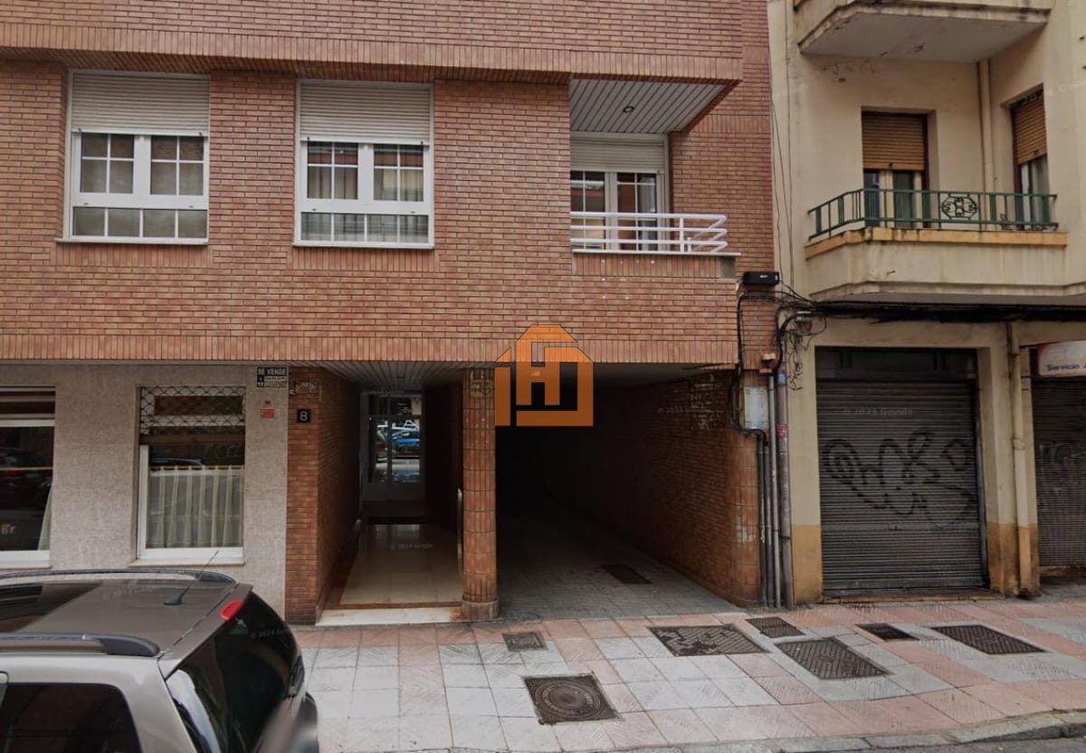 Garaje en Calle Juan Madrazo, 8 (Centro)