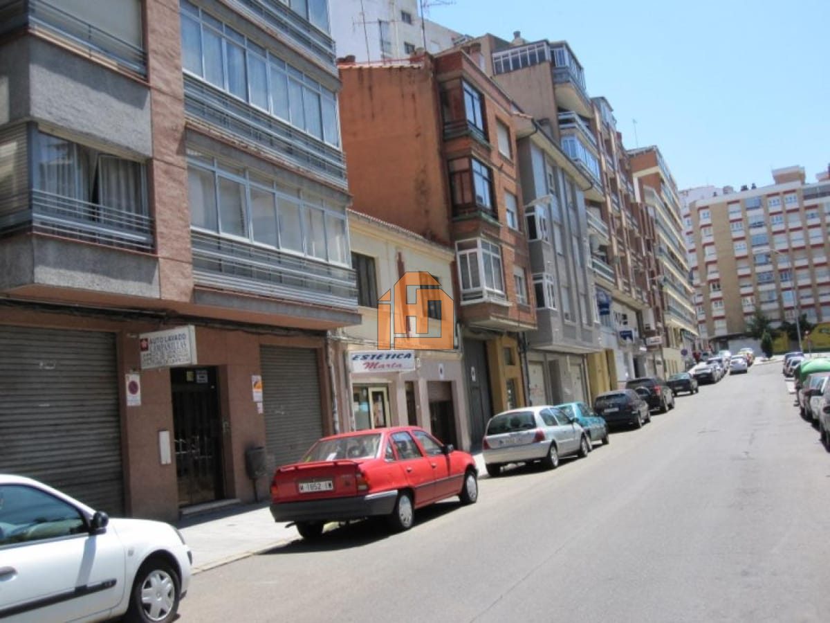 Local en Calle Campanillas 16 24008 Leon (Eras de Renueva)