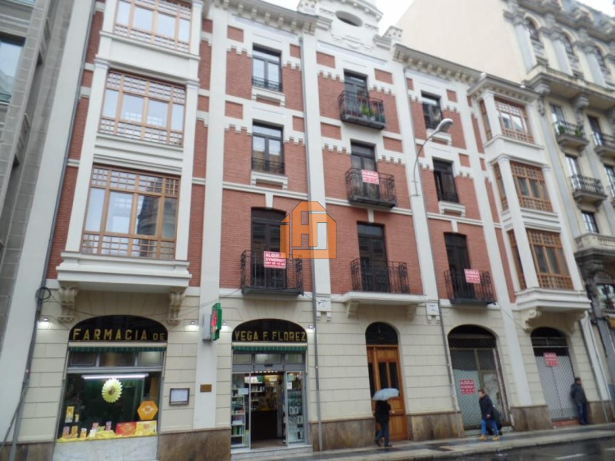 Local en Calle Padre Isla 4 24002 Leon (Centro)
