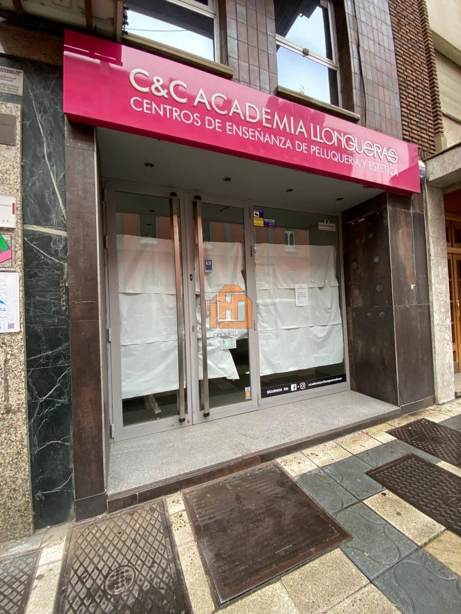 Local en Calle Alfonso V 11 24001 Leon (Centro)