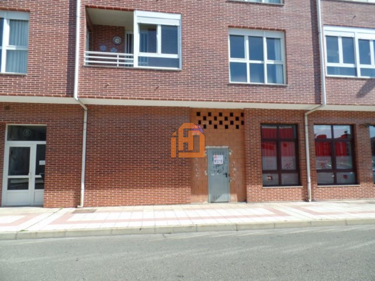 Local en Calle Ramon Carnicer 5 24010 Trobajo Del Camino (Trobajo del Camino)