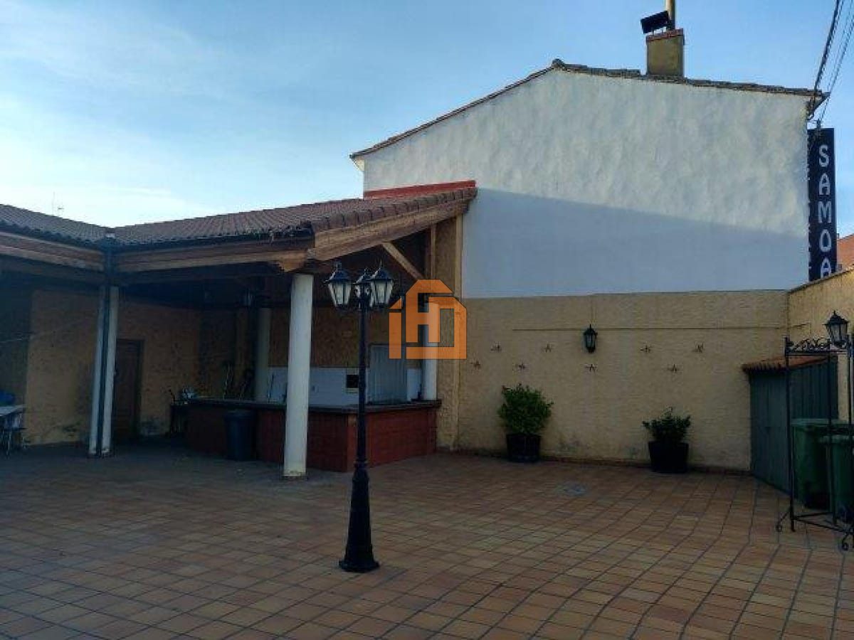 Local en Calle Alto De Leon 1 24200 Valencia De Don Juan (Valencia de Don Juan) - Foto 3