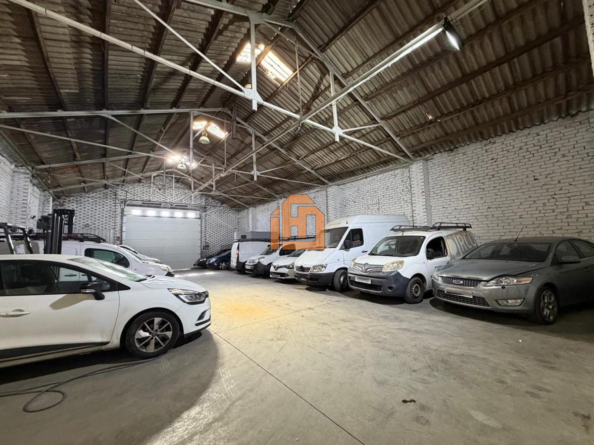 Nave industrial en Camino de la Cruz (Trobajo del Camino) - Foto 14