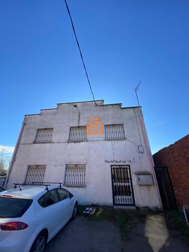Nave industrial en Carretera Mercado Ganado 16 24192 Leon (Trobajo del Cerecedo)