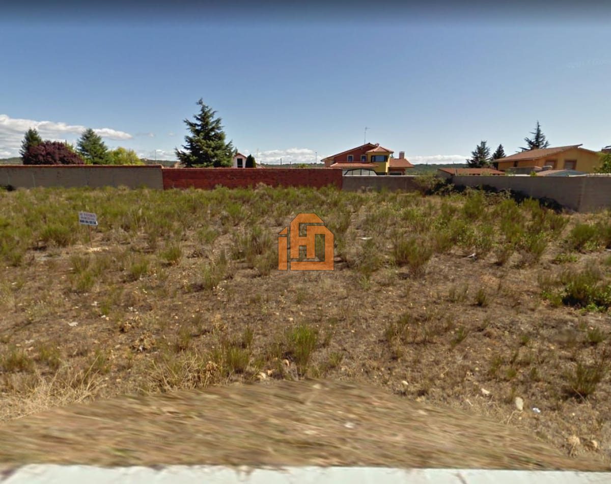 Terreno en Calle Rosa Chacel-caminon, 32 (Villaquilambre) - Foto 3