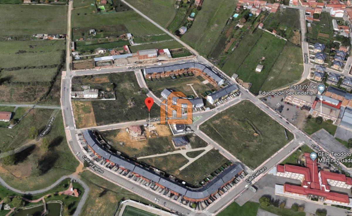 Terreno en Calle Austral, 4 (San Andres del Rabanedo)
