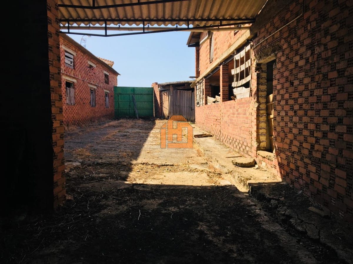 Terreno en Calle San Miguel, 1 (Castilfale) - Foto 3